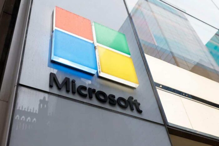 anumite servicii microsoft au picat in intreaga lume utilizatorii au raportat ca word powerpoint si