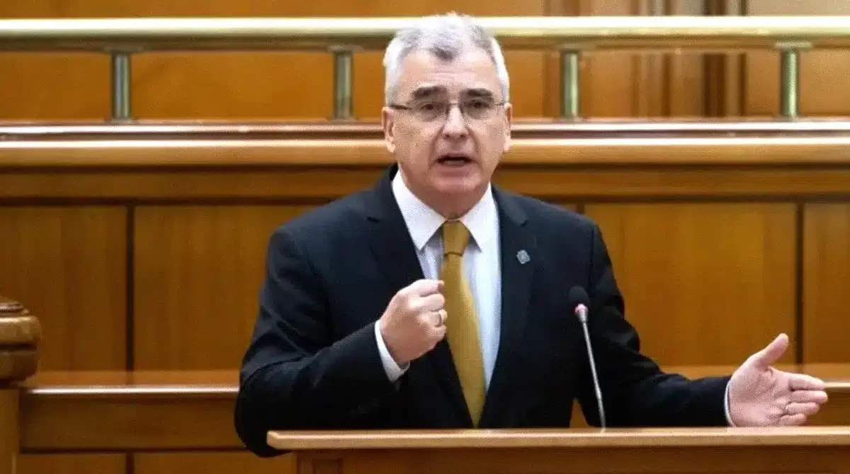 discursul lui petrisor peiu aduce acuzatii neasteptate la adresa guvernului.webp