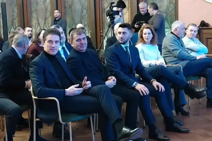 farul aduce o noutate pentru fani care promite sa schimbe legatura cu echipa.webp