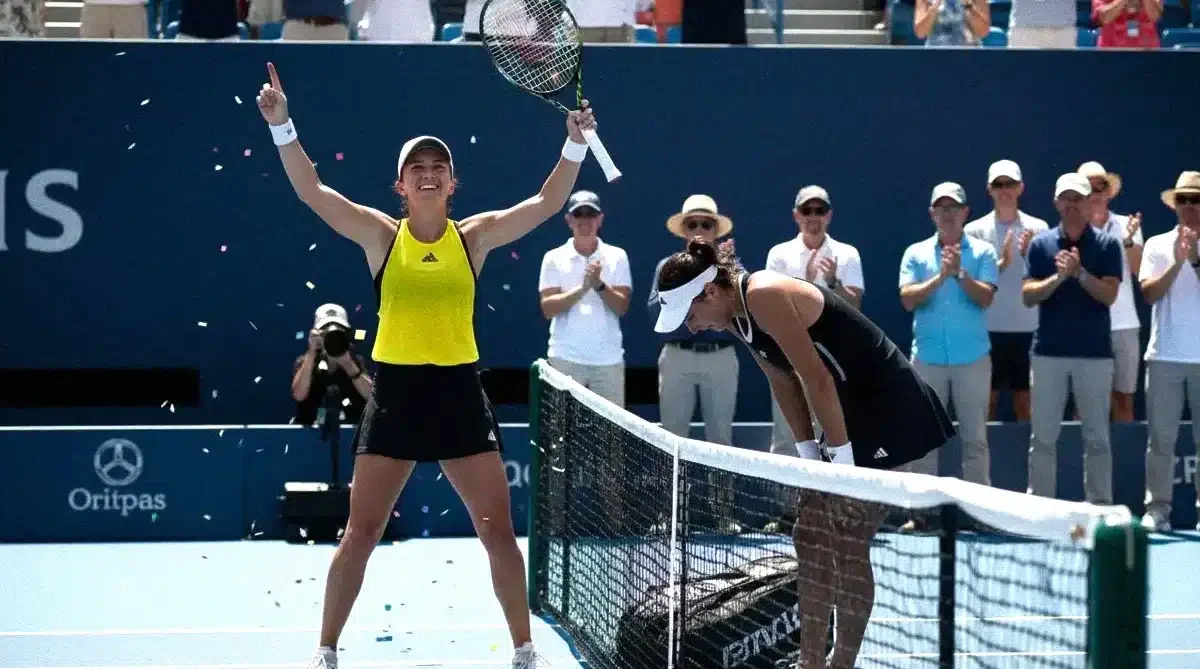 Garbiñe Muguruza Își Începe un Nou Capitol alături de Familie: O Imagine Care Spune Totul garbife muguruza intr un nou capitol alaturi de familie si o imagine care spune totul.webp