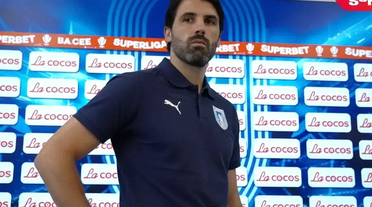 Filipe Coelho Transformă Atmosfera după Victoria Universității Craiova gestul lui filipe coelho care a schimbat atmosfera dupa victoria universitatii craiova.webp
