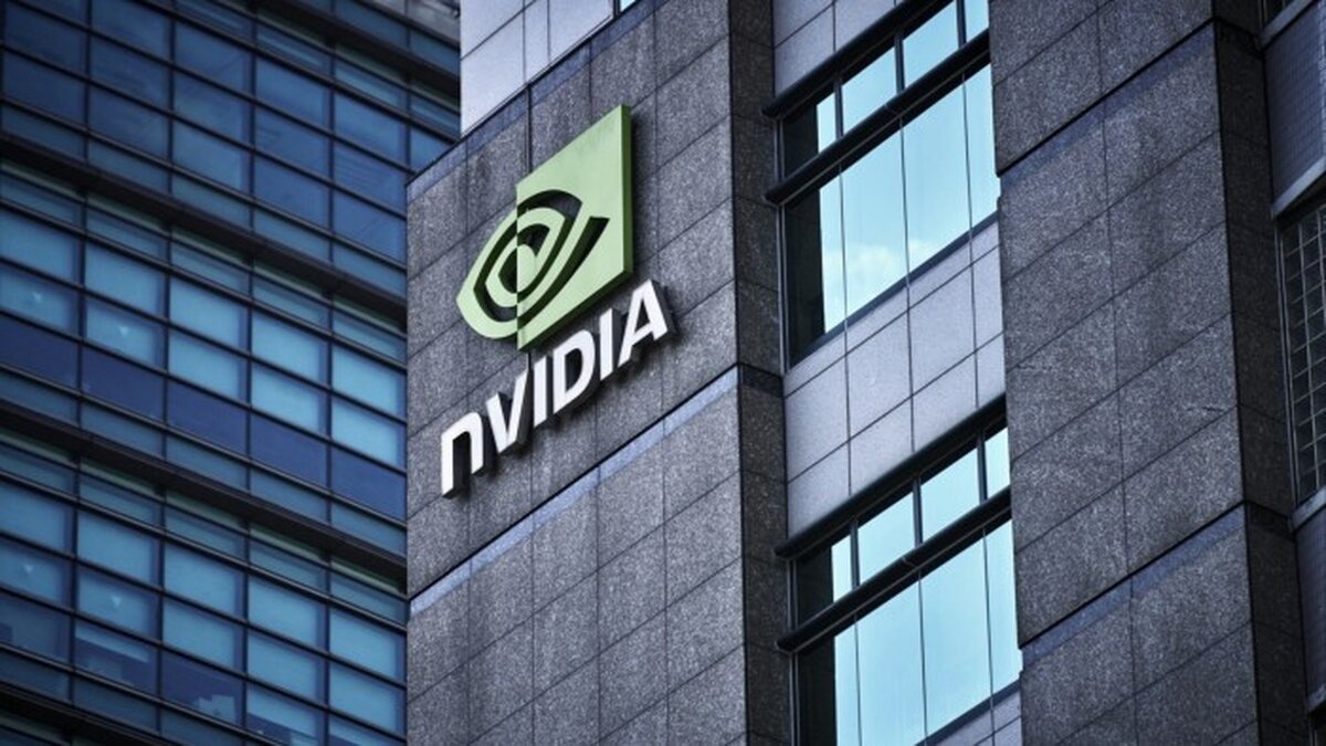 Donald Trump permite companiei Nvidia să vândă cipuri avansate de Inteligență Artificială Chinei