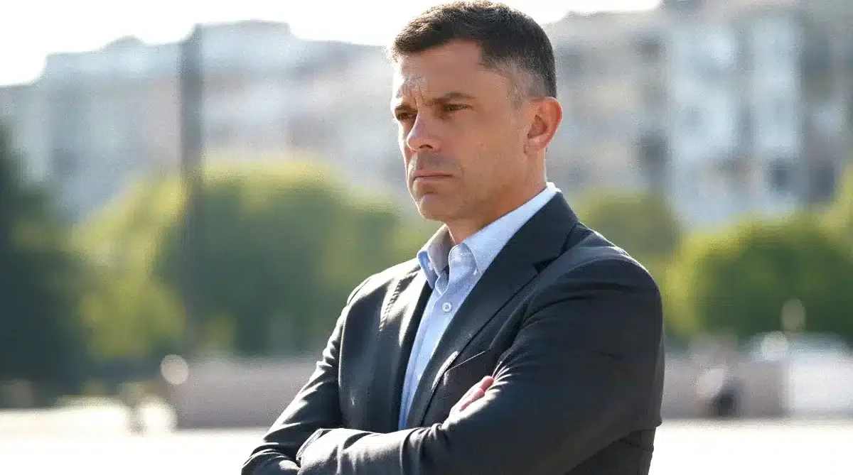 legea novak aduce tensiune in sportul romanesc si asteapta un verdict crucial.webp
