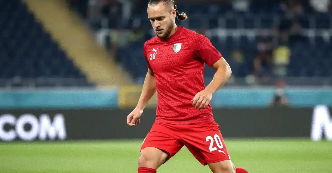 Negocierile pentru transferul lui George Pușcaș la Dinamo devin complicate dintr-un motiv surprinzător