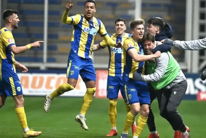 petrolul ploiesti metaloglobus un meci cu momente neasteptate care schimba cursul sezonului.webp