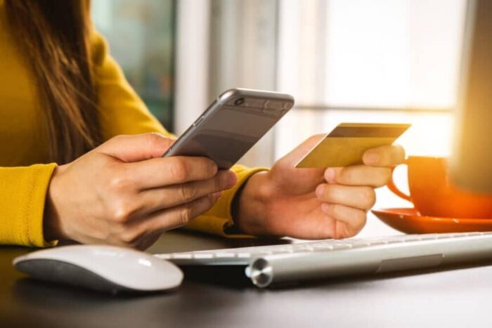 plata online plata cu cardul plata cu telefonul mobil scaled e1693341559811 1024x577