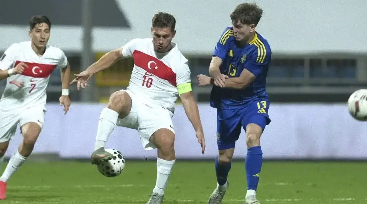 semih kiligsoy impresioneaza la cagliari si atrage atentia asupra viitorului sau.webp