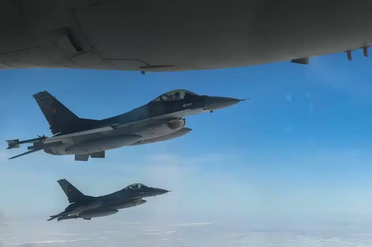 15 minute până la interceptare – Piloții NATO, în alertă la granița cu Rusia