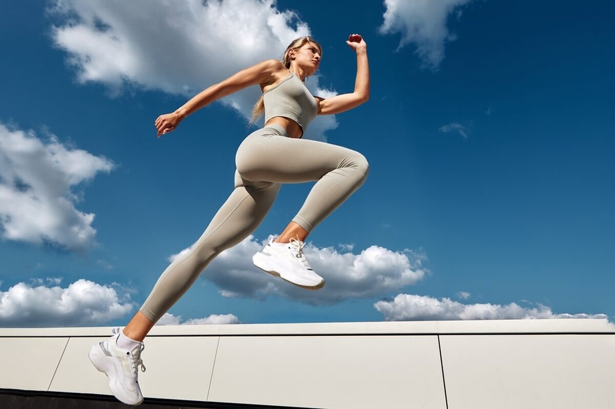 Tipuri de colanți și cum să alegi modelul potrivit pentru stilul tău