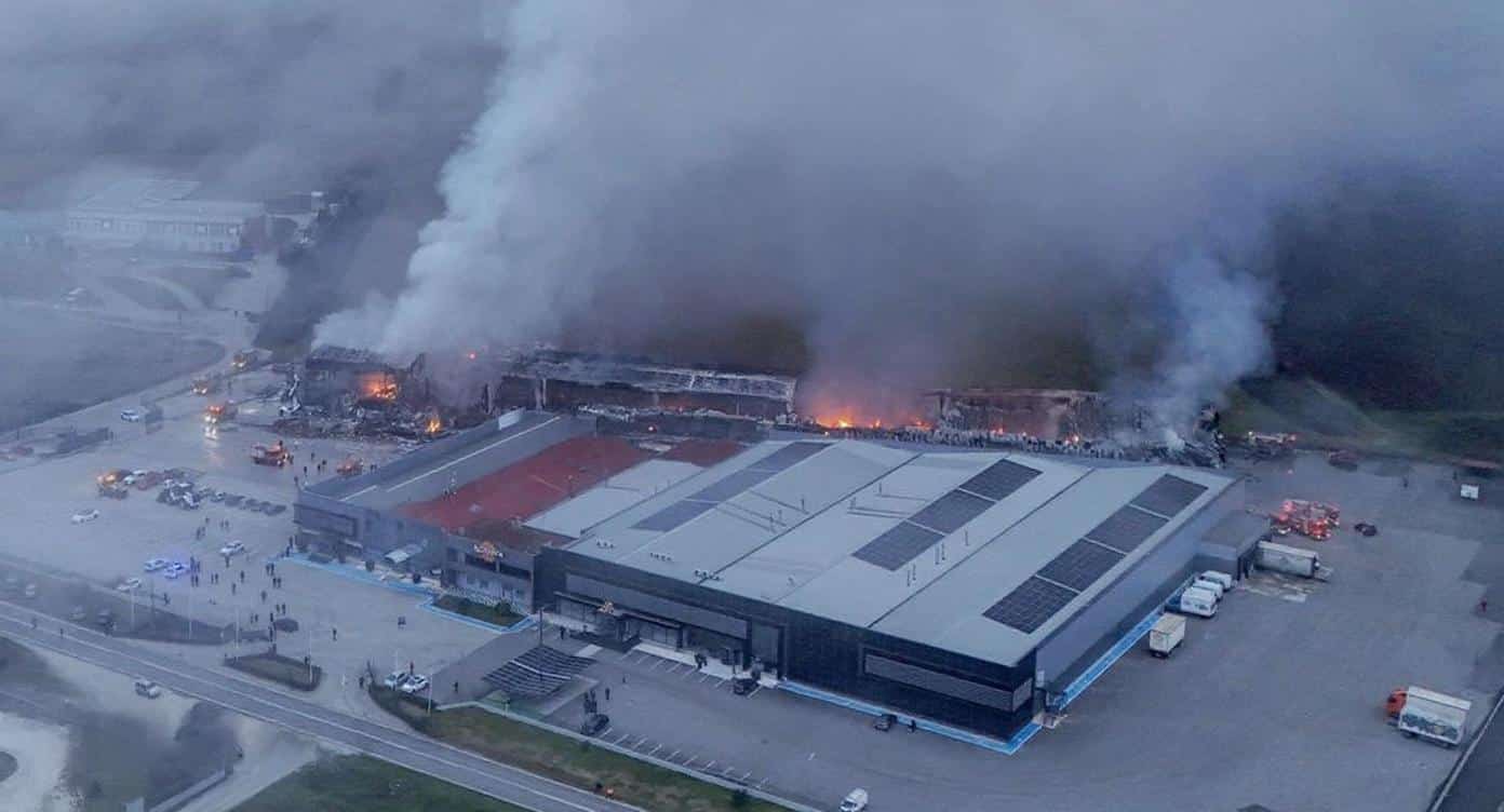 4 morți și un dispărut în explozia de la fabrica Violanta din Grecia