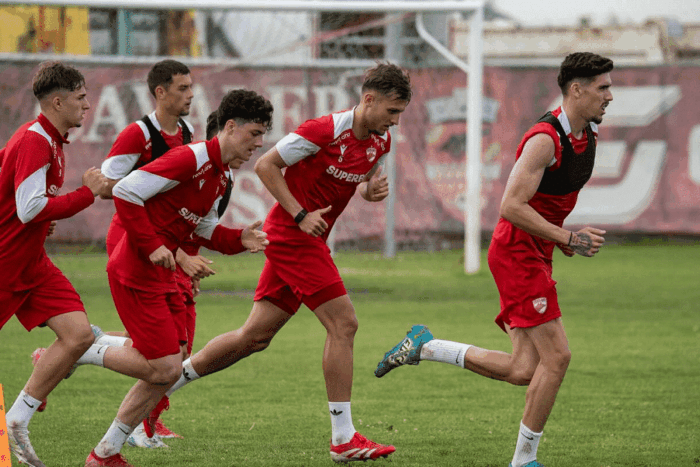 Dinamo Petrolul 1769758788