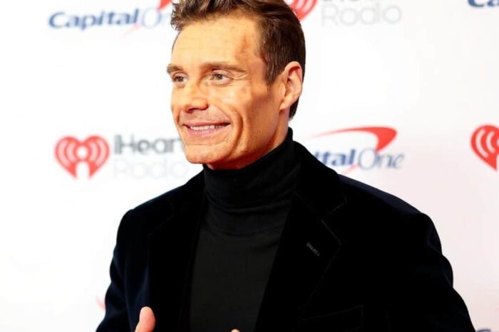 Ryan Seacrest Idol 1769468333