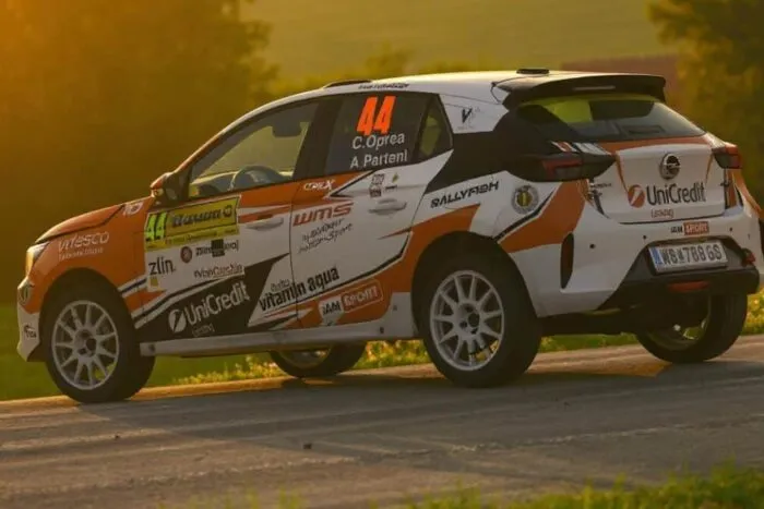 Jurnalist român, membru al juriului Women's Car of the Year