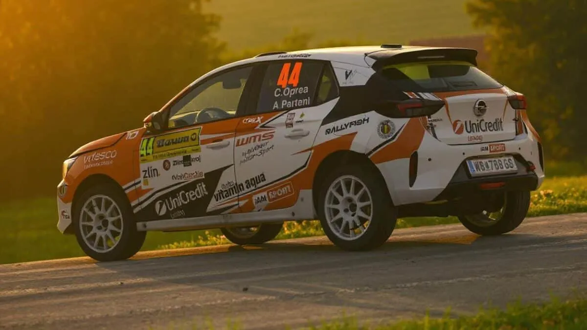 Jurnalist român, membru al juriului Women's Car of the Year
