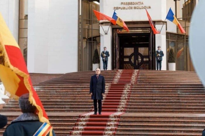 albania cere moldovei sa recunoasca independenta kosovo