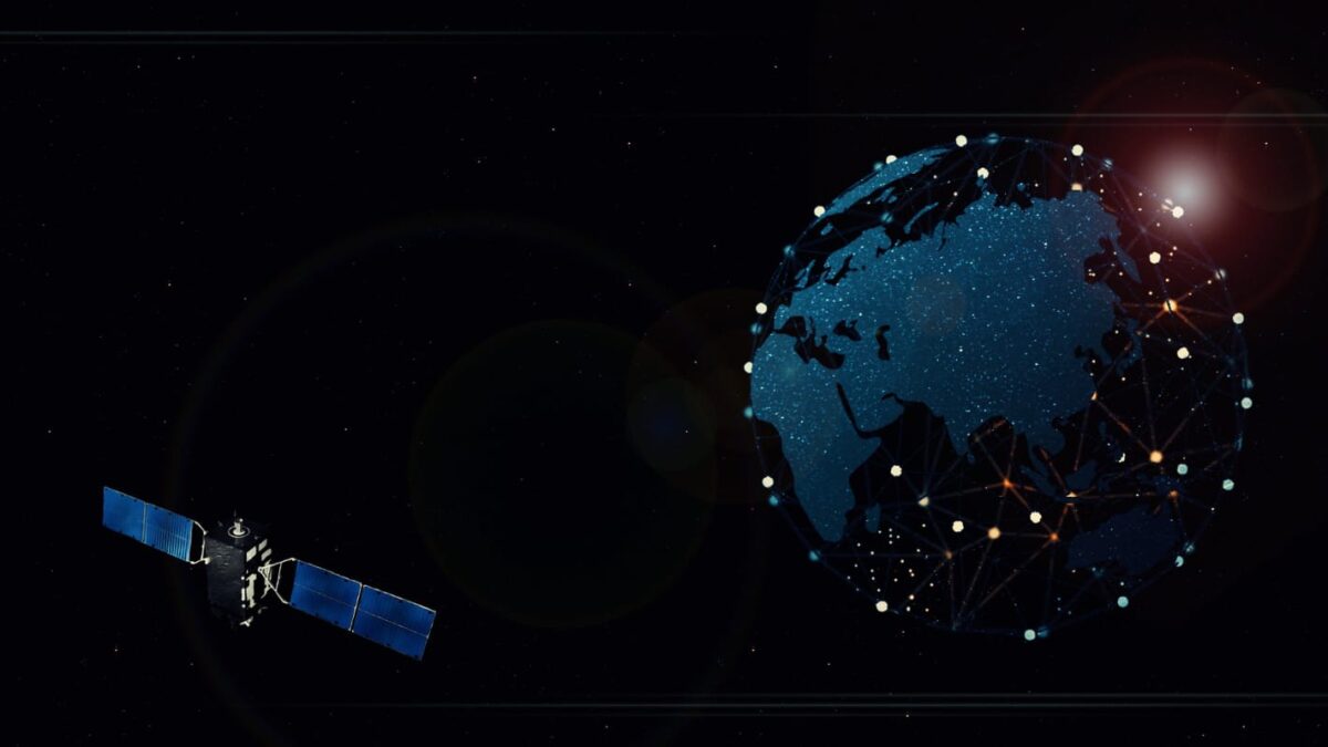 alerta-pe-orbita-cum-se-evita-o-ciocnire-de-sateliti-cu-un-email