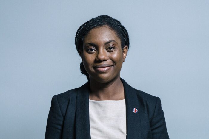 badenoch il someaza pe starmer blocheaza ambasada chinei