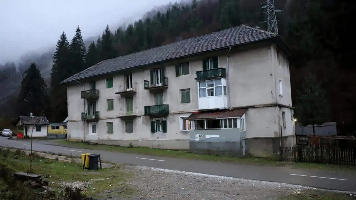 chirii-de-10-lei-apartamente-de-5-000-lei-pretul-real-al-vietii-in-orasele-fantoma