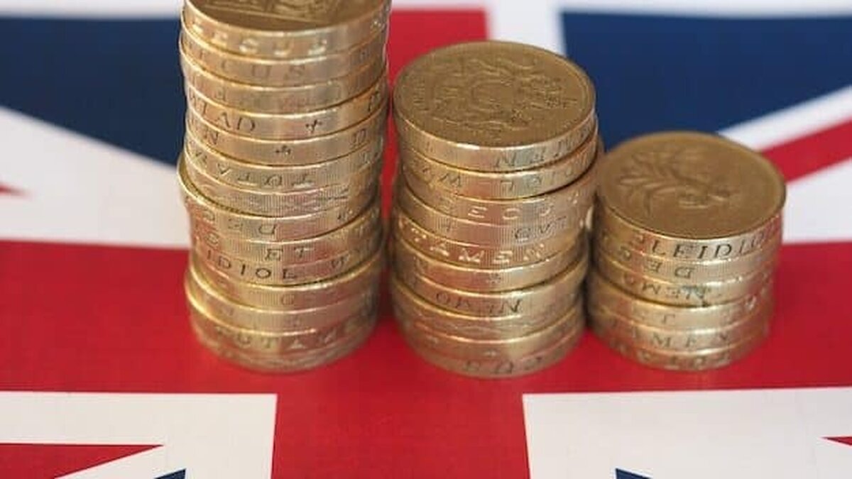 Economia britanică a crescut cu 0,3% în noiembrie, peste estimări