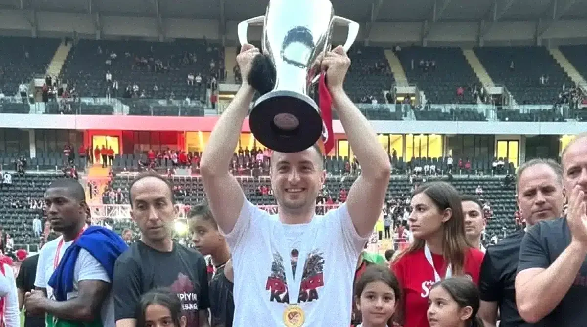 daniel popa face un pas important in cariera si pregateste revenirea in fotbalul romanesc.webp