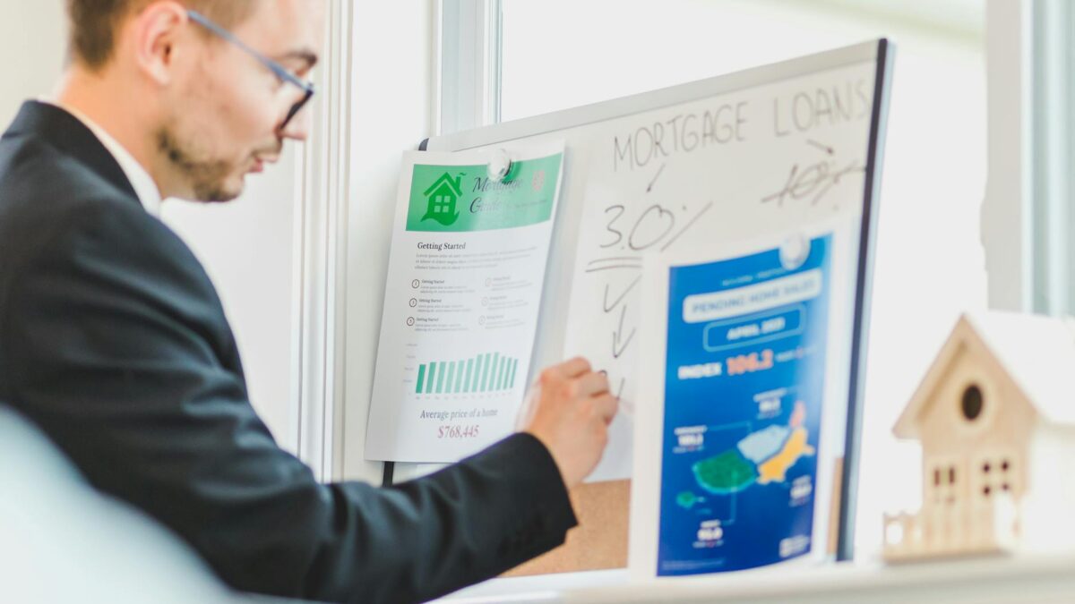 dobanzi ipotecare de 6 dupa o injectie de 200 mld ce urmeaza spun expertii