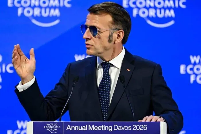 duel-macron-trump-la-davos-franta-avertizeaza-lumea-aluneca-spre-anarhie