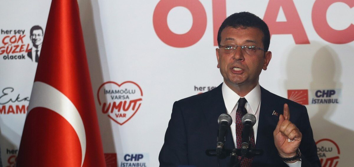 Aflat în închisoare, Ekrem İmamoğlu promite să îl învingă pe Erdoğan în viitoarele alegeri