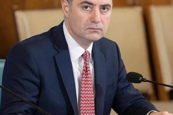 Guvernul țintește sprijin financiar pentru sectoare strategice și IMM-uri