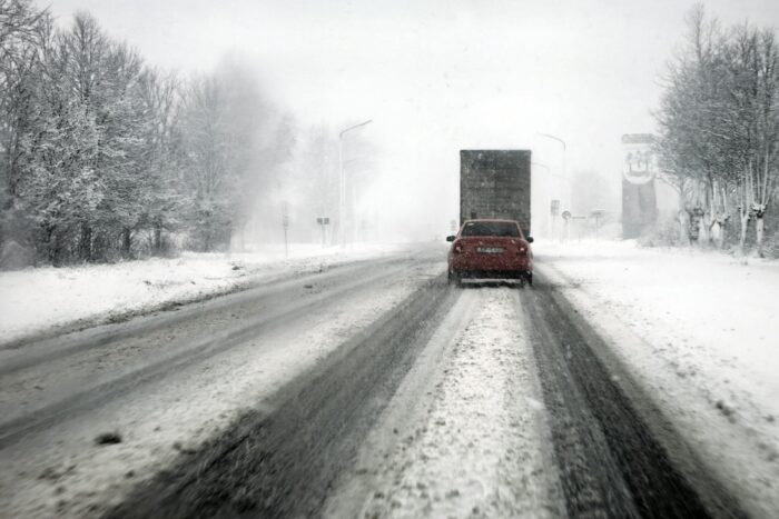 furtuna de gheata in sua peste 12 state in stare de urgenta pericol iminent
