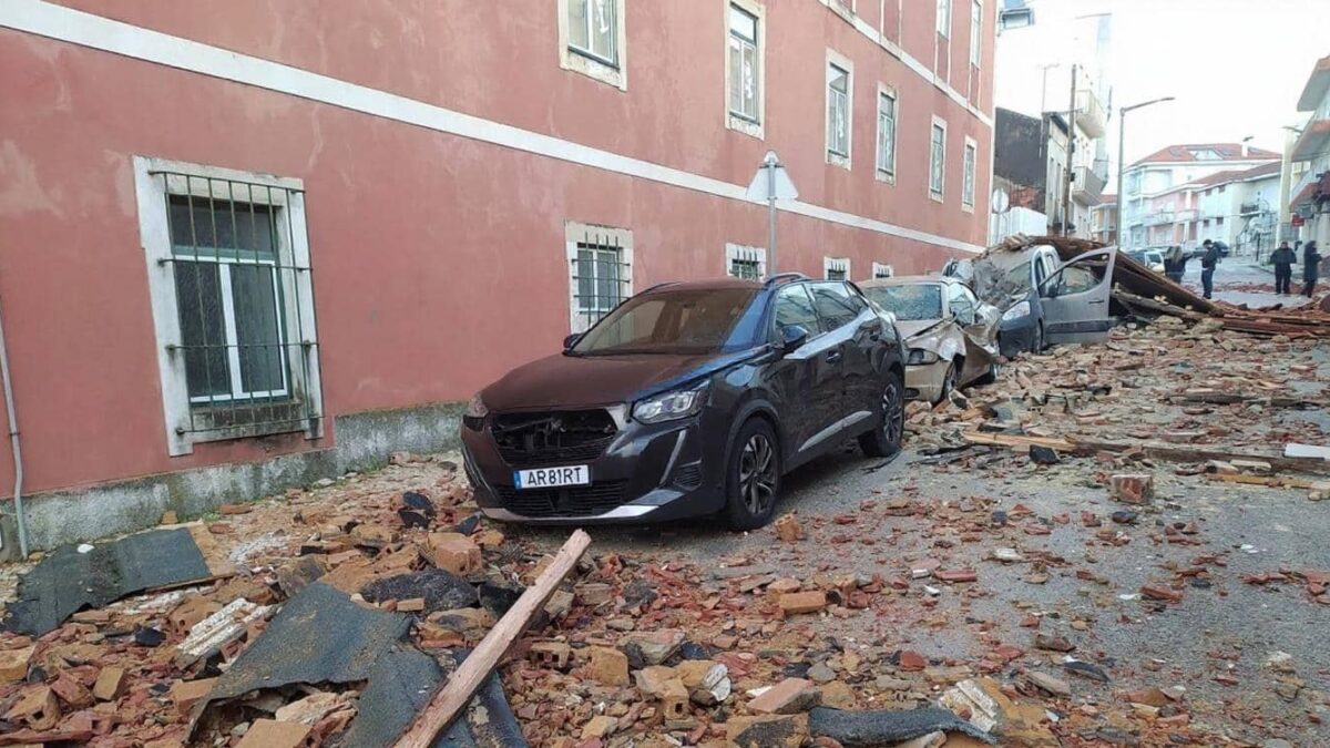 furtuna kristin a ucis 5 oameni in portugalia 850 000 de locuinte lasate in bezna