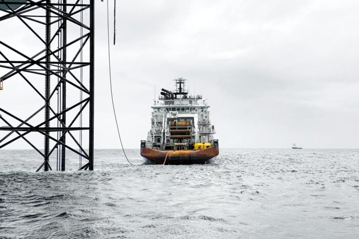 gaze in marea neagra potential economic si riscuri geopolitice