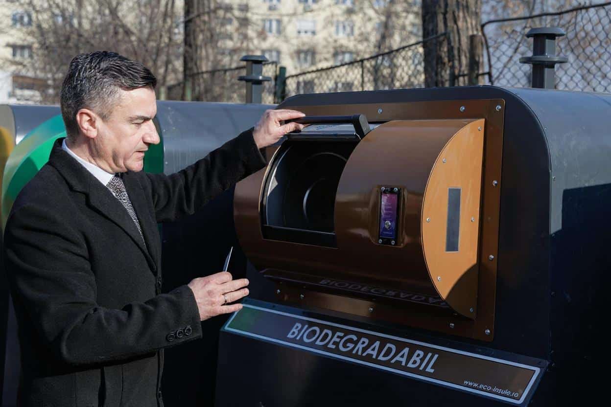 Iașiul aruncă gunoiul cu cardul – Un proiect de 24,24 mil. lei digitalizează colectarea