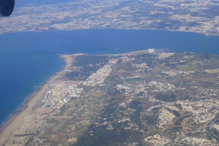 iran si a inchis spatiul aerian pentru majoritatea zborurilor