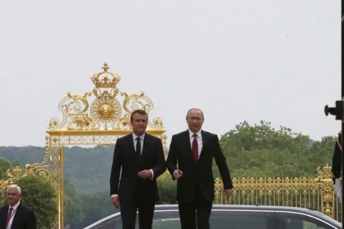 macron-vrea-sa-l-convinga-pe-putin-ce-urmareste-franta-si-cum-ar-trebui-sa-reactioneze-romania.jpg