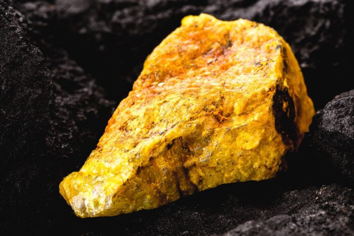 meta investeste masiv in energia nucleara prin parteneriatul cu oklo