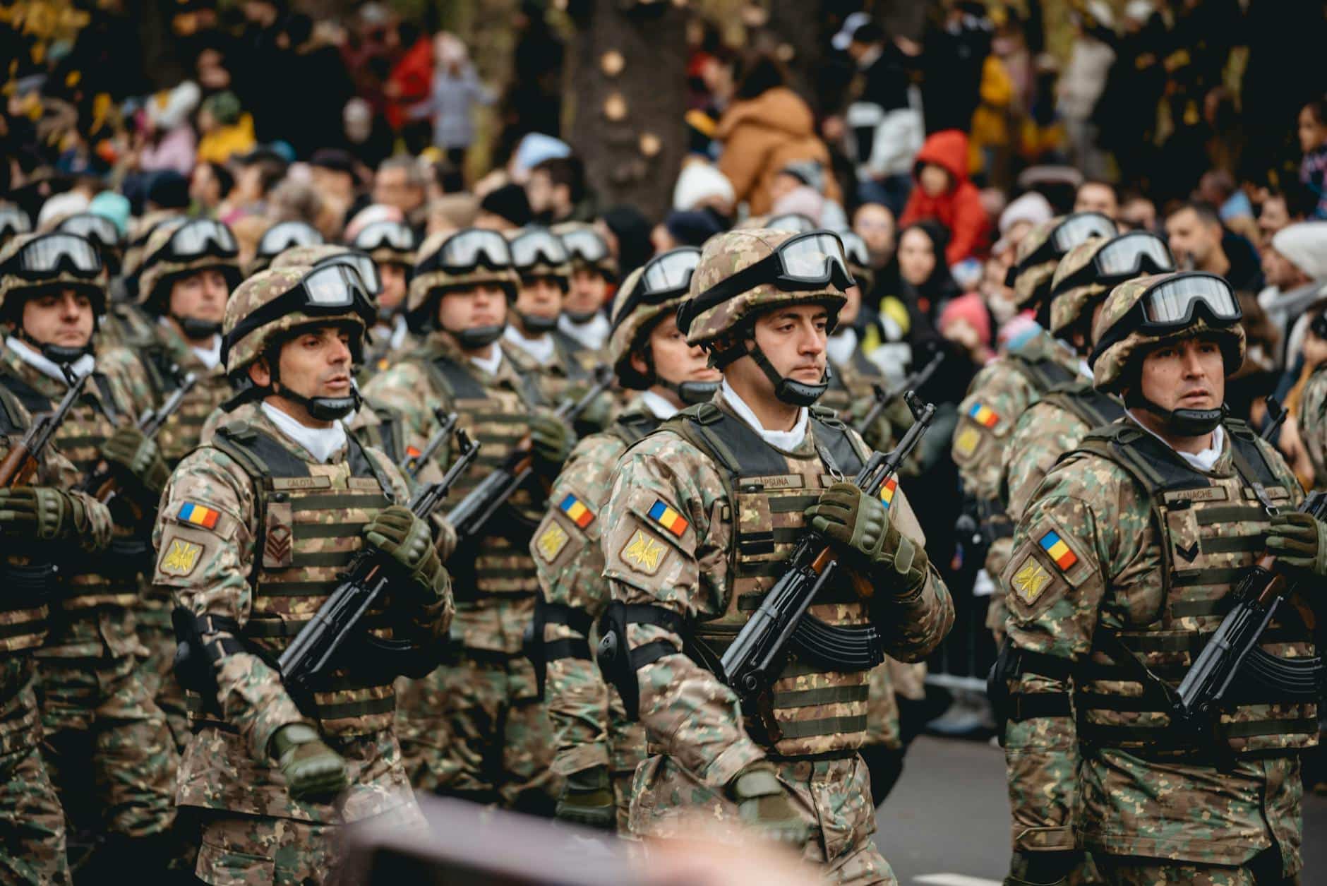 Miruță ar merge la armata voluntară, dar programul nu-l lasă
