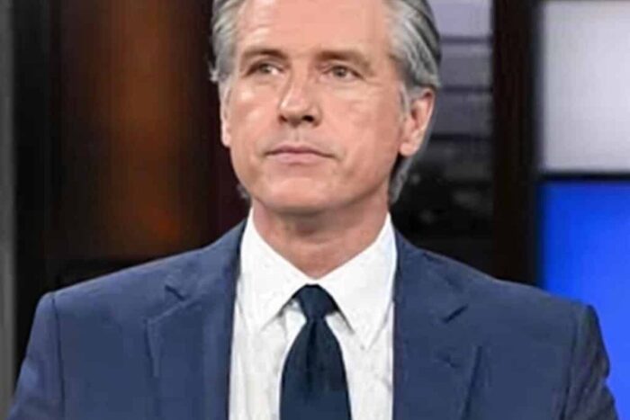 newsom-sfat-socant-pentru-europa-trump-e-un-t-rex-loviti-l-direct-in-fata