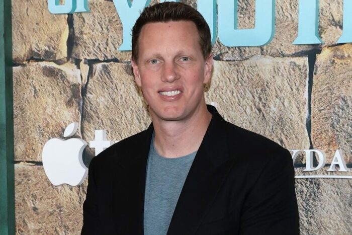 paramount skydance insista ca oferta de 30 pe actiune pentru warner bros discovery e mai buna decat cea de la netflix