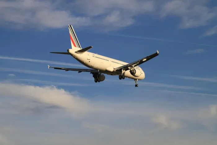 pasageri-air-france-blocati-in-turkmenistan-dupa-o-defectiune-tehnica