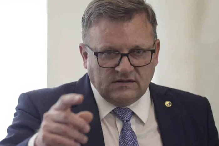 psd-ultimatum-in-coalitie-fara-usr-sau-iesim-din-guvern