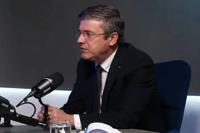 Oficial guvernamental: România, ținta unui război hibrid