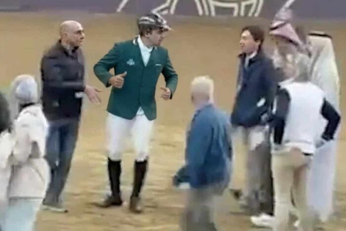 scandal-monstru-in-qatar-ginerele-lui-steve-jobs-bataie-in-arena-dupa-nunta-de-5-mil