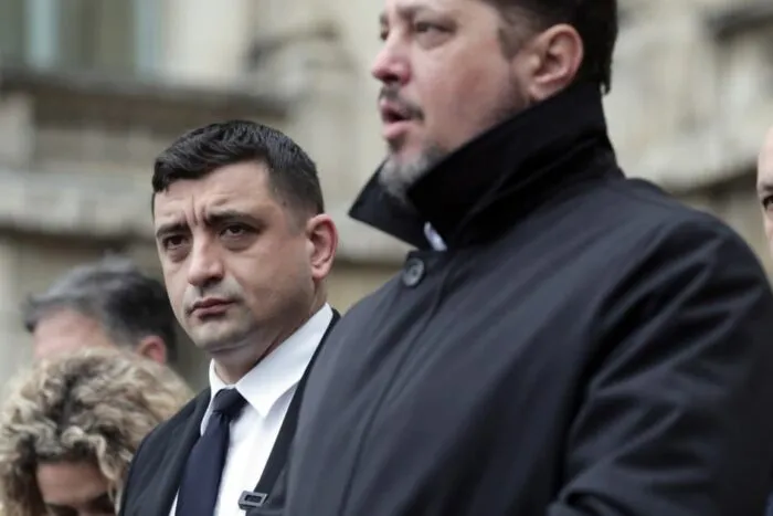 tarziu-si-simion-organizeaza-protest-comun-impotriva-legii-vexler.jpg