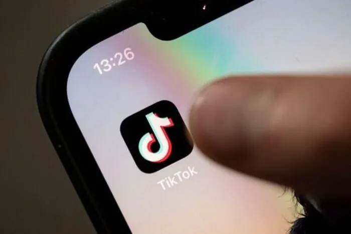 tiktok-scapa-de-interdictie-in-sua-bytedance-pastreaza-20-trump-jubileaza-am-salvat-o