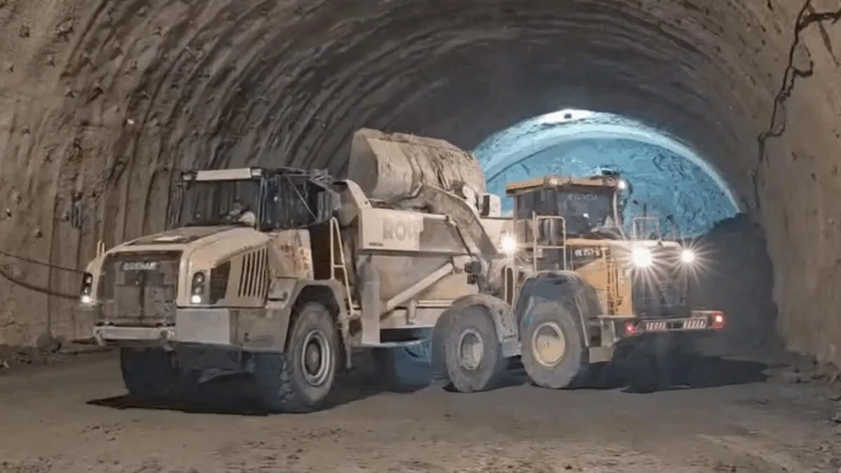 A1: Lucrările la tunelul Margina-Holdea au ajuns la 52%. Termenul de finalizare, 2026