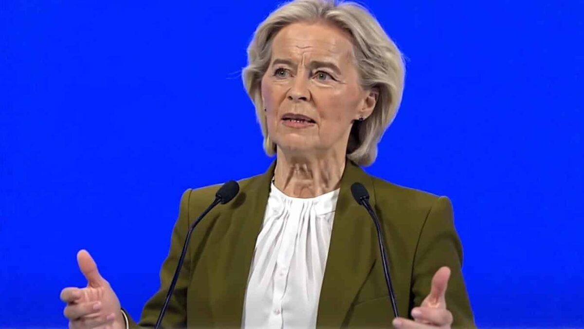 ue avertizeaza sua taxele de 10 sunt o greseala miza groenlanda si 800 mld e