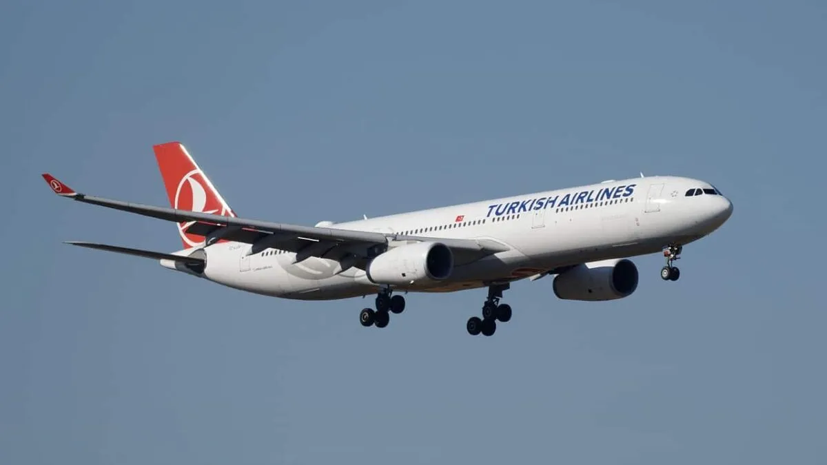 zbor-turkish-airlines-aterizare-de-urgenta-la-barcelona