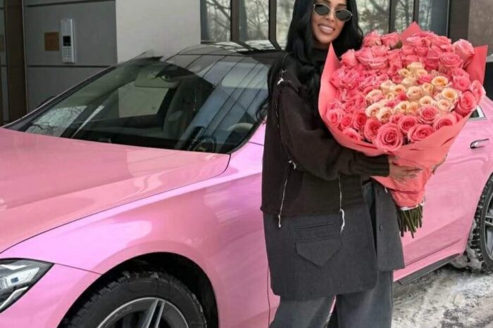 Cristina Pucean buchet 1770235429