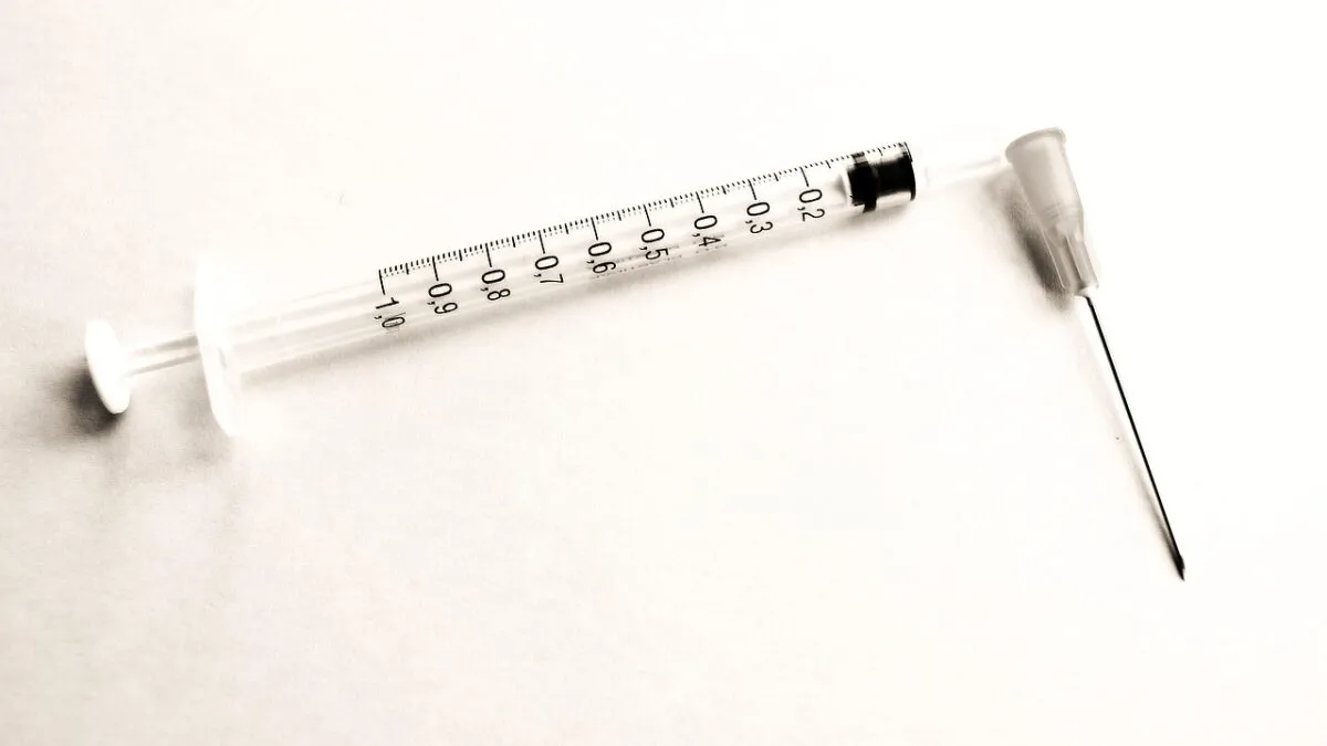 Medicament injectabil HIV, cu administrare bianuală, ar putea ajunge și în România