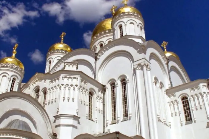 Biserica Ortodoxă sărbătorește Aflarea Capului Sf. Ioan Botezătorul